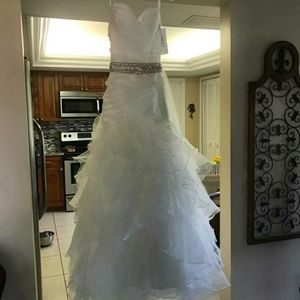 Organza Ivory Wedding Dress
